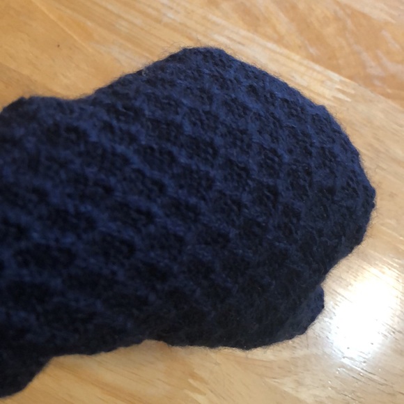100% Alpaca Fingerless mittens - NWOT - Picture 5 of 5